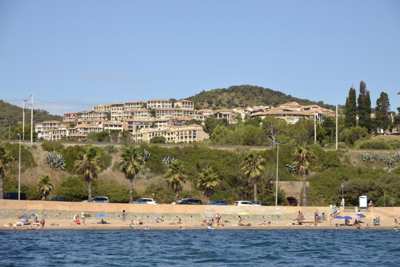Cap Esterel Appartement Climatise Dans Le Centre Du Village Vacances Drammont Exterior photo